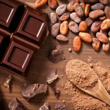 Bean to bar online class: learn how to source, roast, winnow and grind the cacao beans and temper the chocolate.