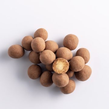 Cinnamon Roll Dragées